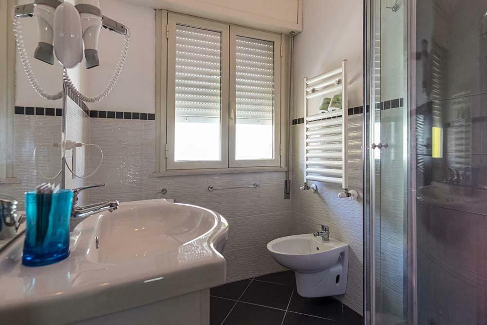 Hotel Oasi Del Mare Rimini